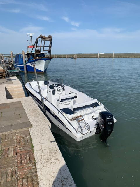 private-boat-tour-visit-the-major-islands-venice