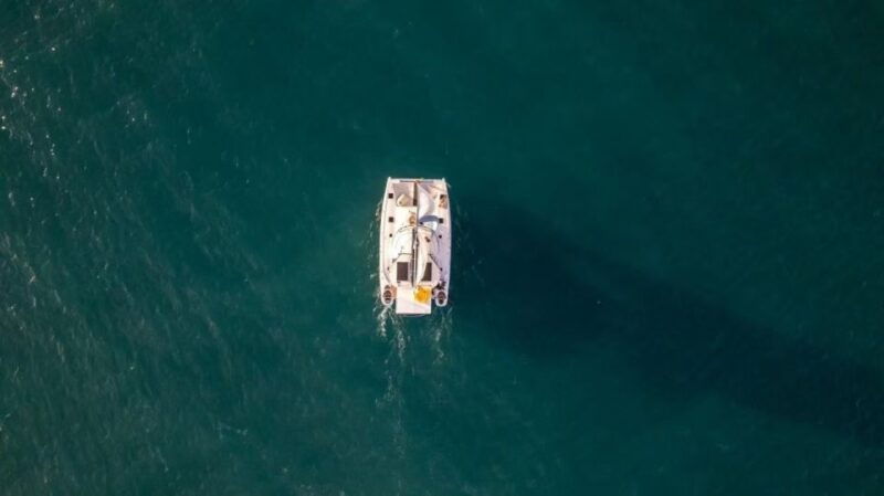 private-catamaran-to-coral-island-full-day