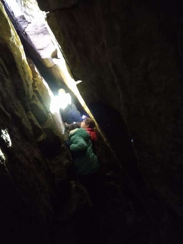 private-nottawasaga-bluffs-caves-hike-creemore-collingwood