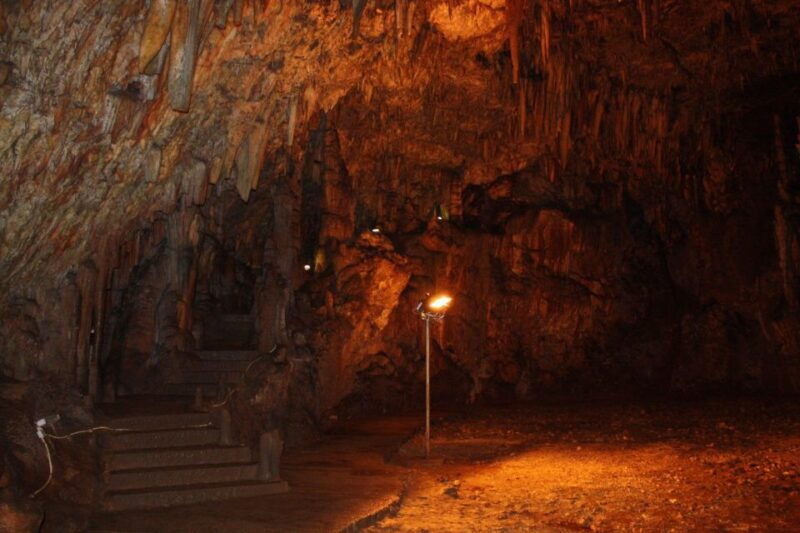 private-tour-melissani-drogarati-antisamos-swim-stop