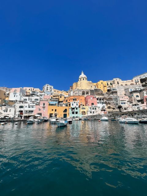 private-tour-of-ischia-procida-capri-pontine-amalfi