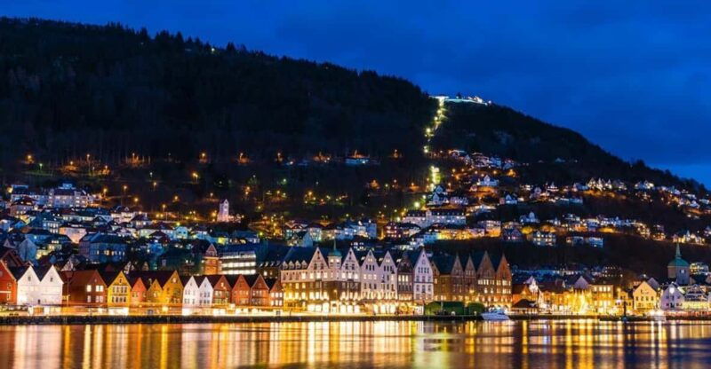 private-walking-tour-bergen-classics-2
