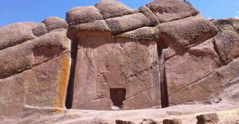 puno-day-tour-to-chucuito-aramu-muru-and-juli