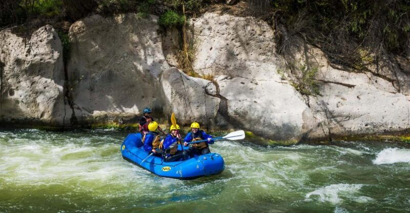 rafting-on-the-chili-river-from-arequipa