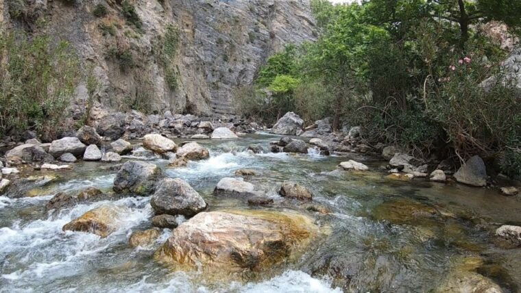 rethymno-canyoning-tour-in-the-kourtaliotiko-gorge