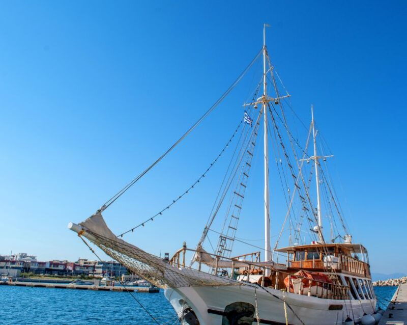 rhodes-sunset-cruise-swimming-stop-snaks-drinks