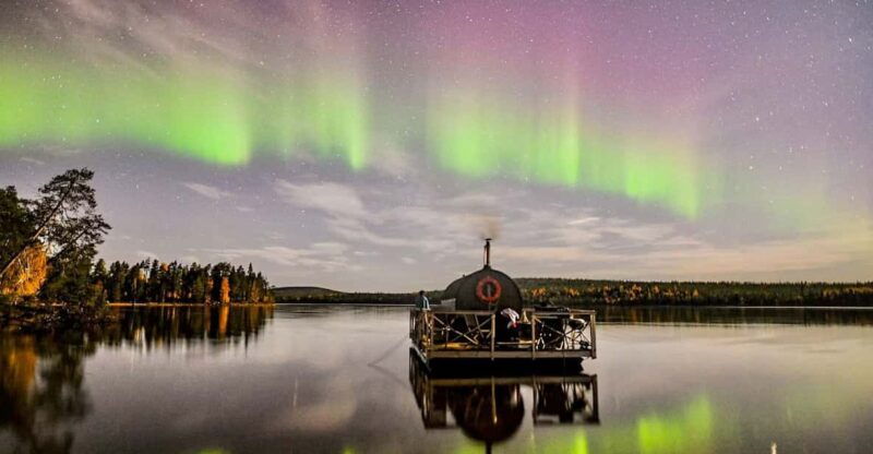 rovaniemi-northern-lights-trip-with-sauna-boat