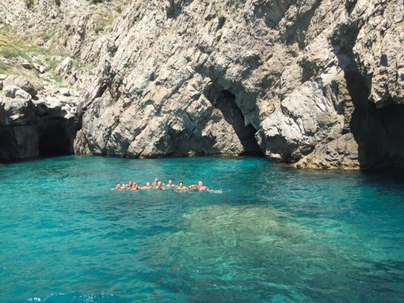 salerno-to-capri-private-boat-excursion