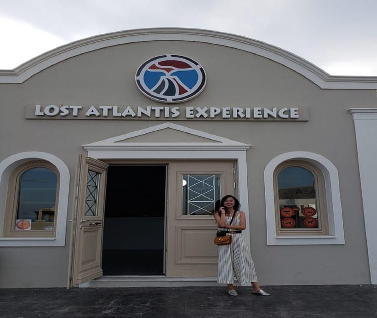 santorini-family-friendly-island-tour-with-lost-atlantis