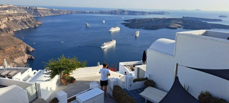 santorini-private-tour-in-spanish-with-local-guide