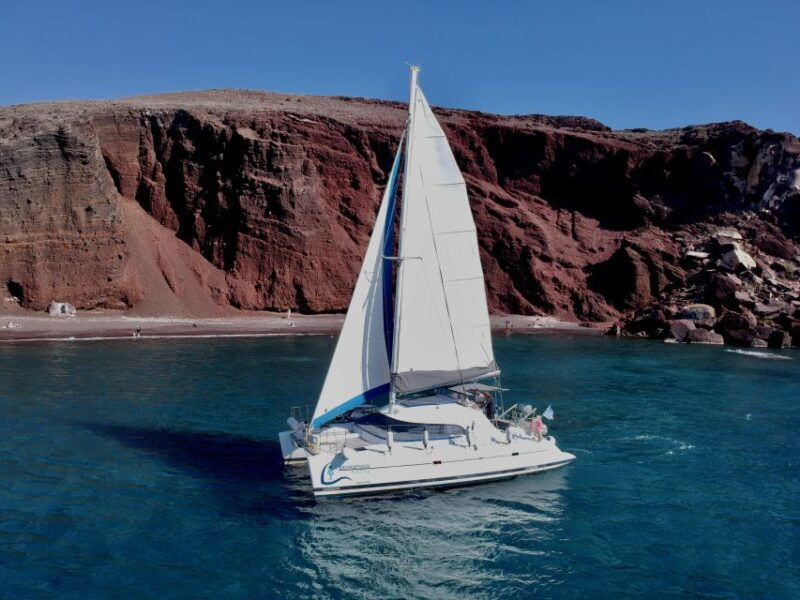santorini-semi-private-catamaran-cruise-with-food-drinks