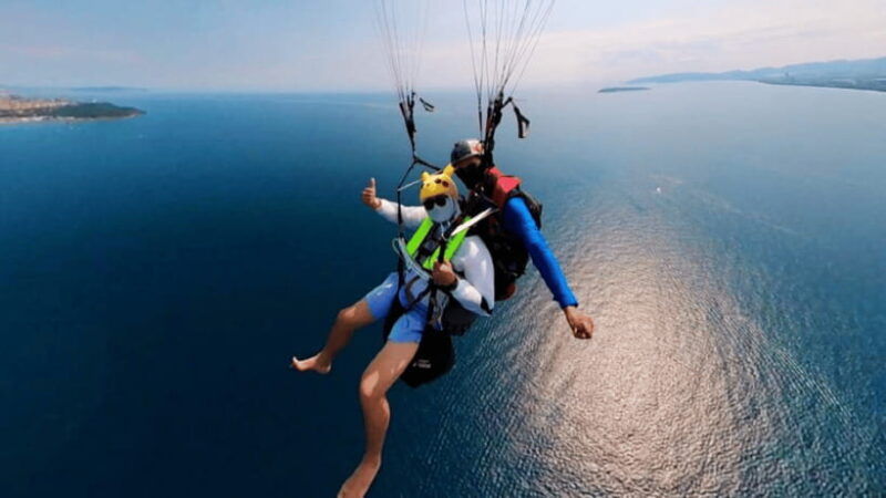 sanya-vip-paragliding-experience-over-haitang-bay