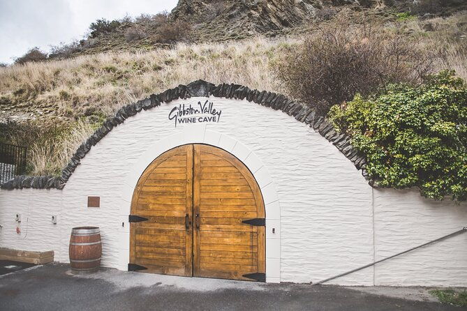 Scenic Helicopter Flight, Mountain Landing & Wine Tour Queenstown - Who Should Consider This Tour?