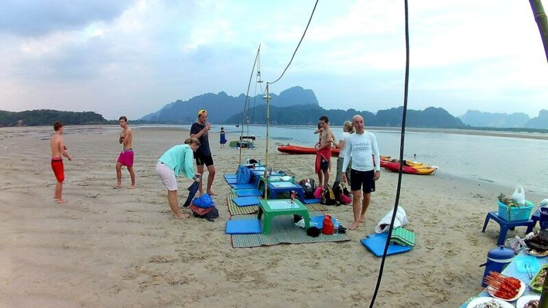 sea-kayaking-in-ao-thalane-optional-full-day-hong-island