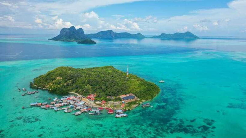 semporna-island-hopping-tropical-trio-sabah