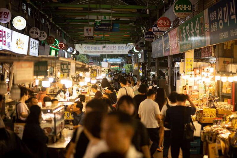 seoul-chartered-vehicle-toyota-sienna-van-city-tour
