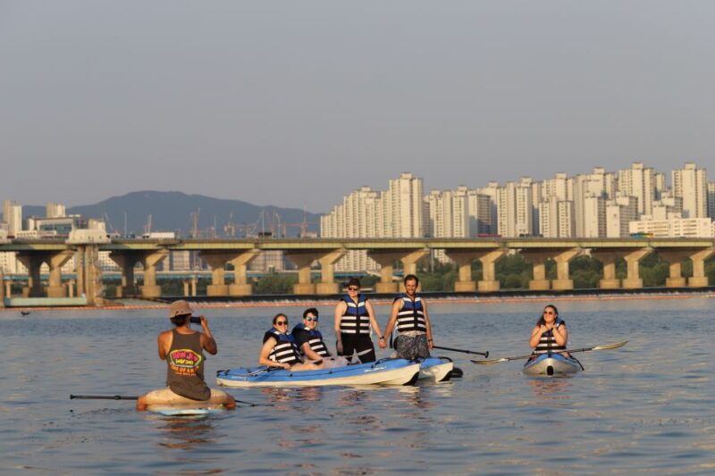seoul-stand-up-paddle-board-sup-kayak-in-han-river