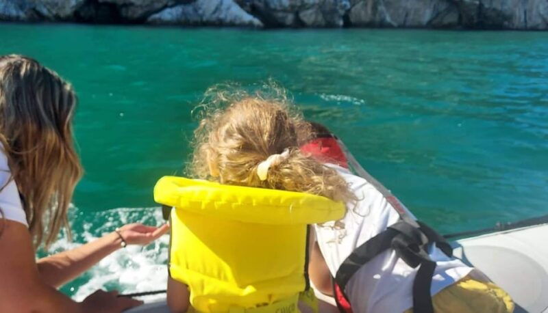 sesimbra-boat-trip-along-beaches-and-bays-with-snorkeling
