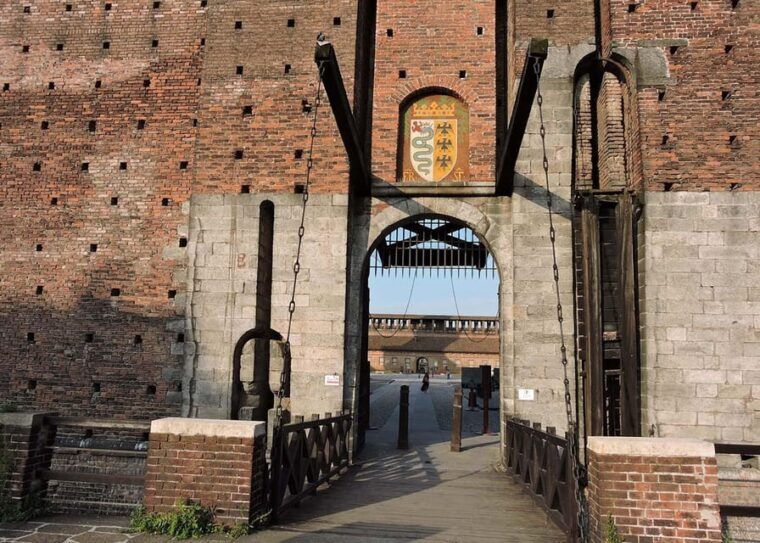 sforza-castle-michelangelos-pieta-rondanini-guided-tour