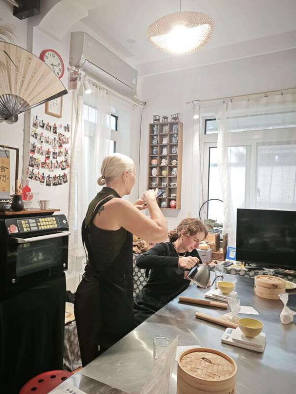 shanghai-vegan-and-vegetarian-cooking-class-with-market