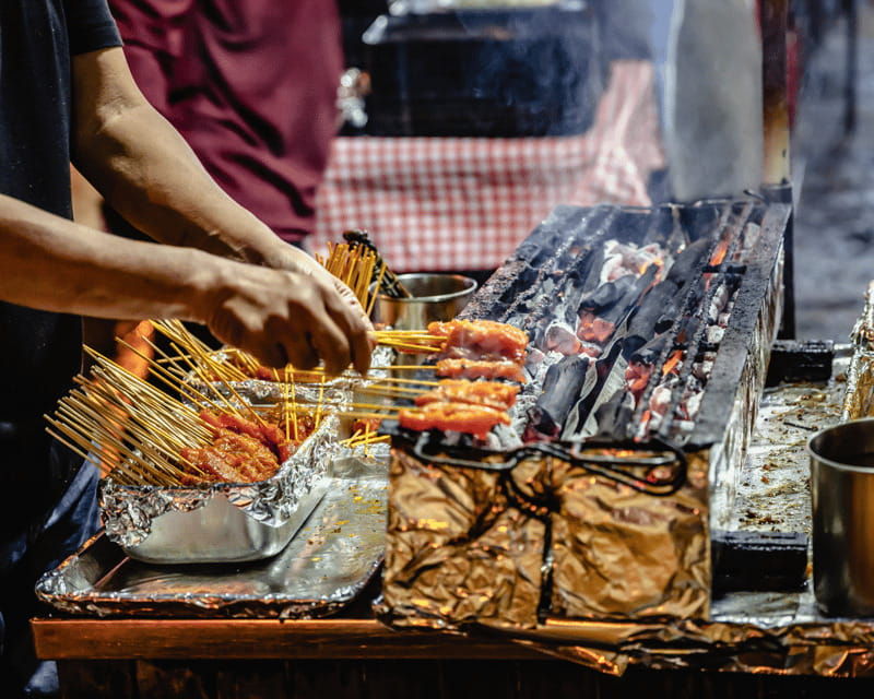 singapore-hawker-culture-food-tour-and-sightseeing
