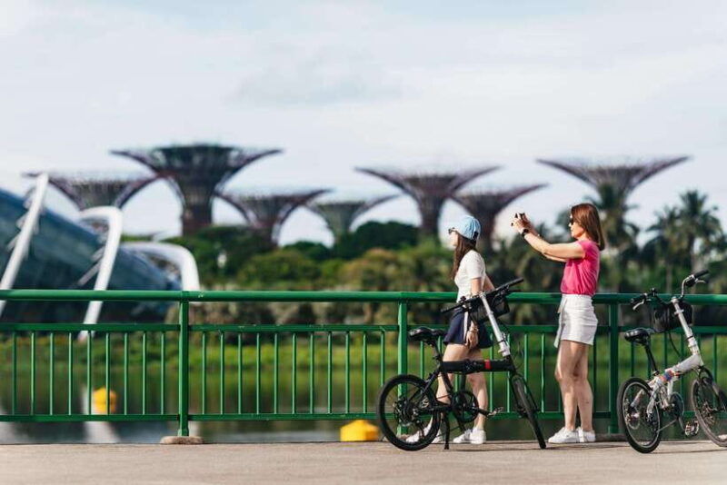 singapore-lion-city-highlights-bike-tour
