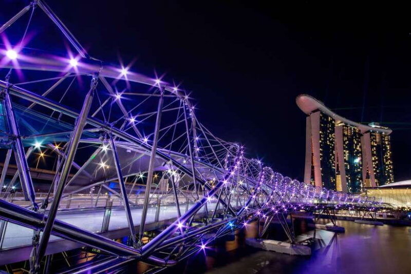 singapore-marina-bay-nighttime-walking-tour