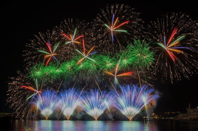 sliema-fireworks-festival-cruise-with-dinner-and-transfers