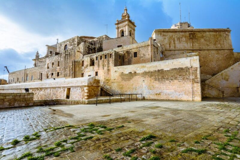 sliema-or-st-pauls-bay-best-of-gozo-and-comino-day-trip