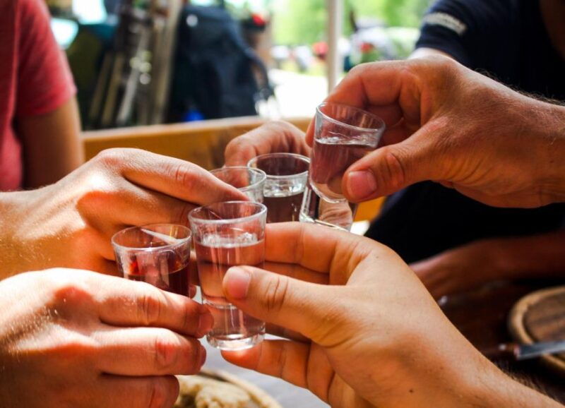 snaps-hygge-and-nightlife-tour-in-stockholm-old-town-bars