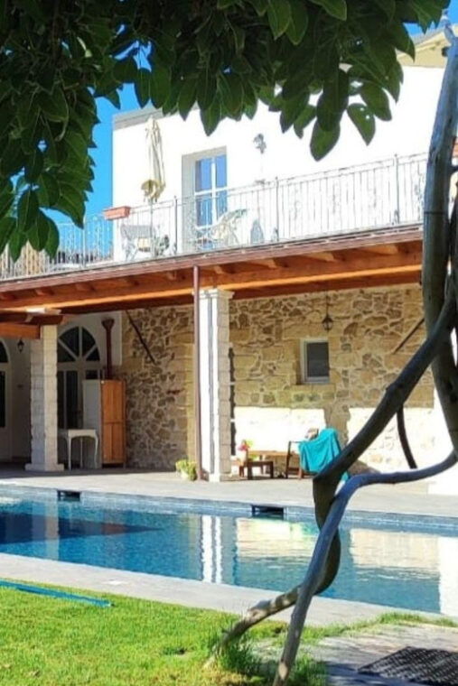 sorso-relaxing-day-in-a-villa