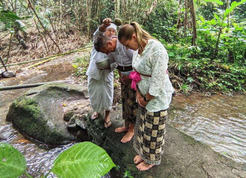 spiritual-bali-for-late-risers-purification-waterfall
