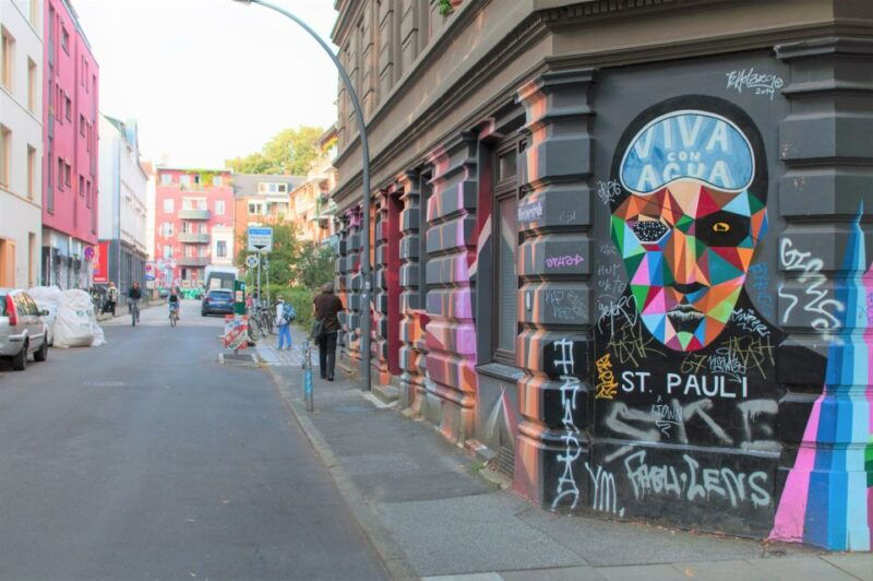 st-pauli-guided-food-tour-with-5-tastings