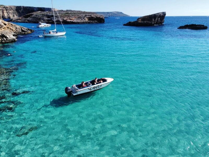 sunset-comino-cruise-swim-party