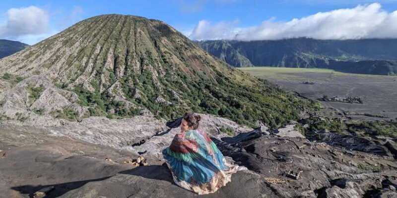 surabaya-bromo-sunrise-madakaripura-falls-full-day-tour