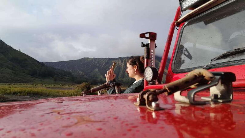 surabaya-or-malang-mount-bromo-sunrise-share-guided-tour