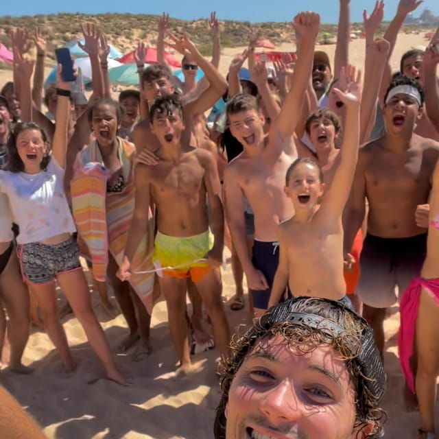 surf-lessons-albufeira-treating-people-like-real-people