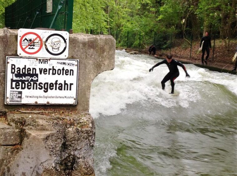 surfing-on-munich-all-year-even-winter-englischer-garten