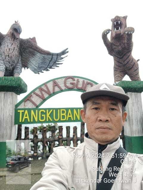 tangkuban-perahu-mountain-tour