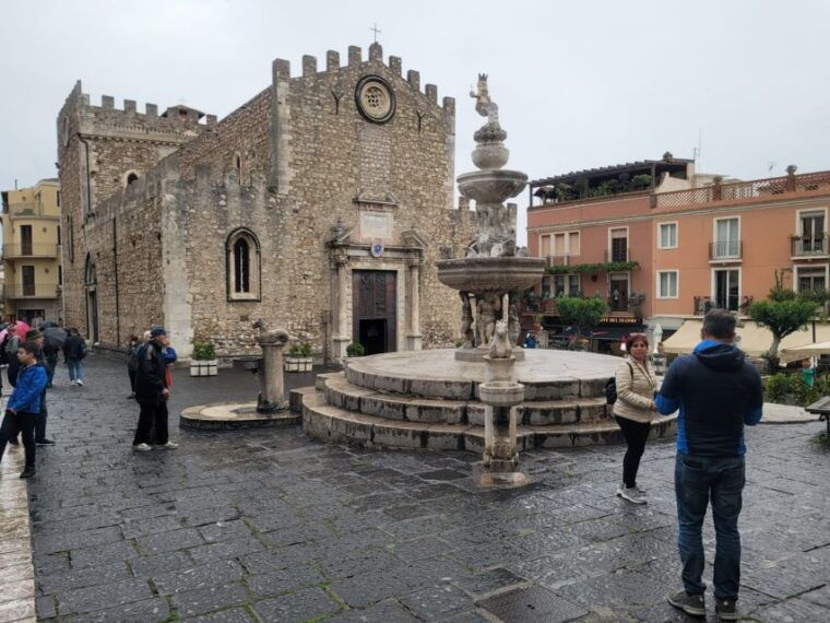 taormina-walking-tour-ancient-theather-private-tour