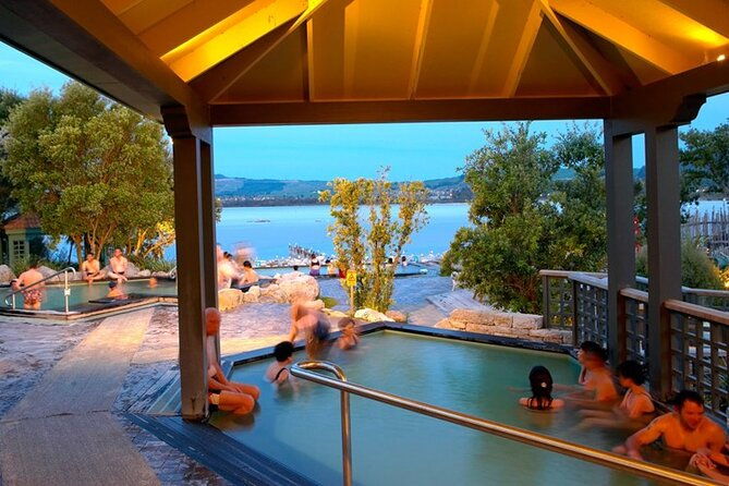 Tauranga to Rotorua Spa Pools & Te Puia Geysers. Private Tour. - FAQs