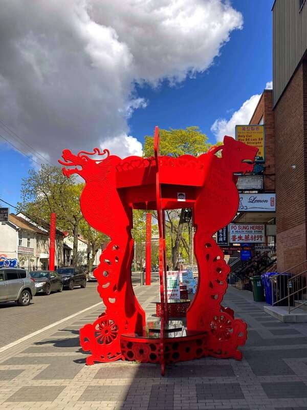 the-reel-toronto-walking-tour-with-smartphone-app