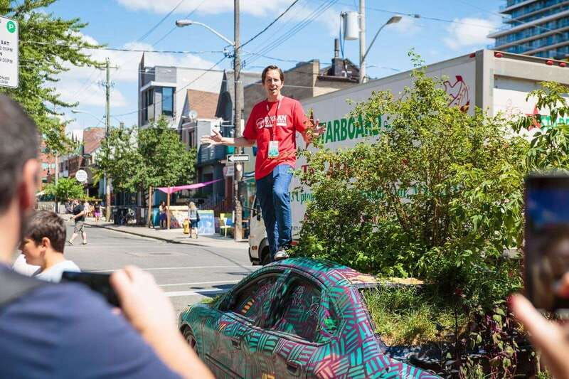 toronto-chinatown-and-kensington-market-guided-tour
