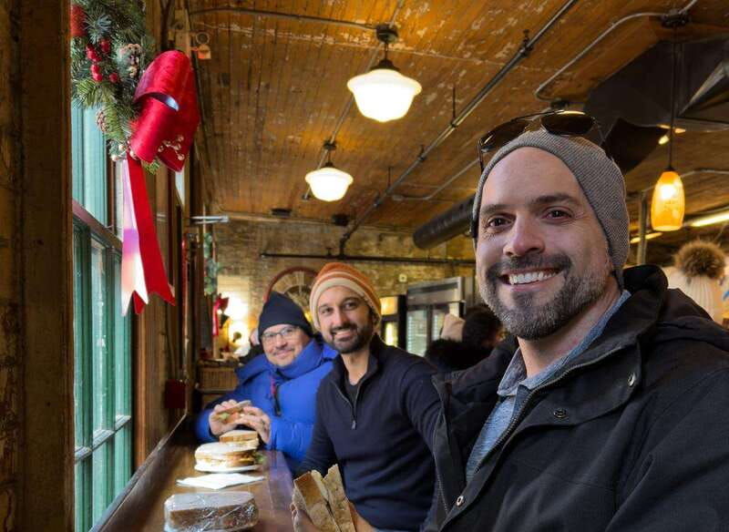 toronto-distillery-district-breakfast-walking-tour