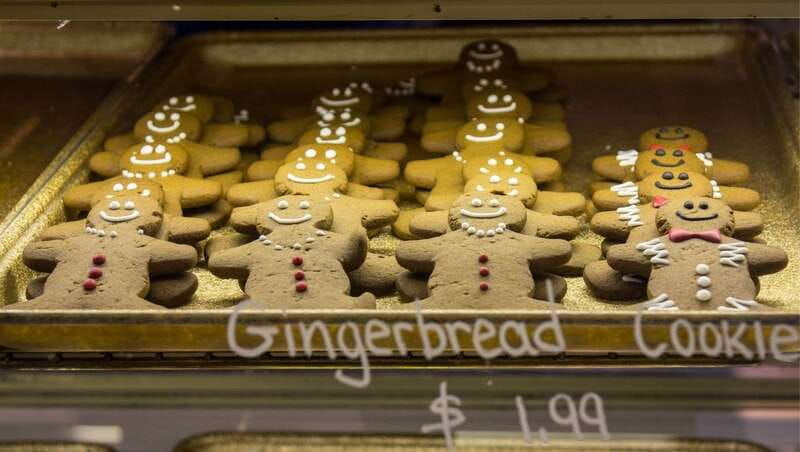 toronto-food-tour-with-local-foodie-personalized-private