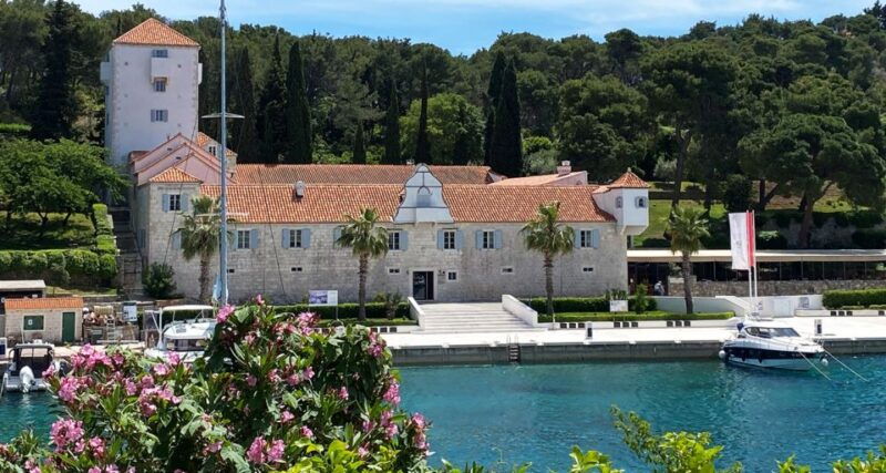trogir-blue-lagoon-maslinica-and-solinska-bay-boat-tour