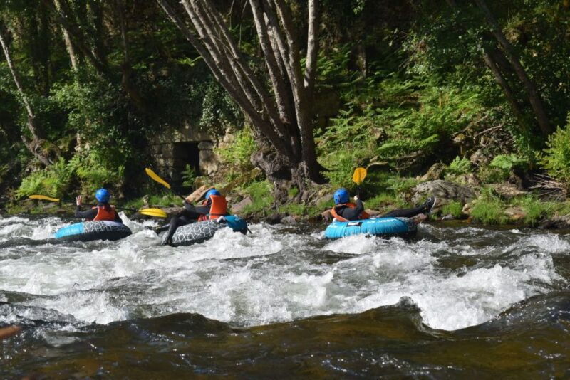 tubing-rafting-at-paiva-river