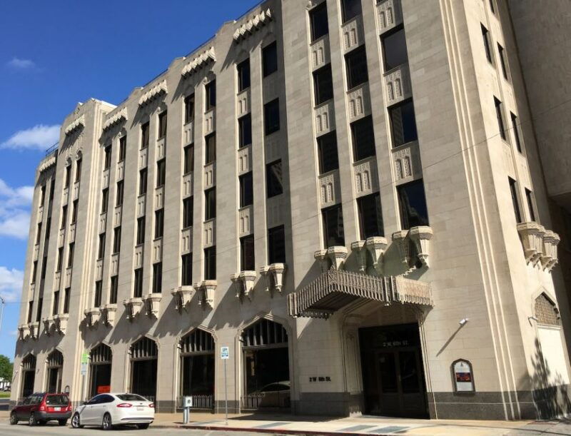 tulsa-art-deco-walking-tour-of-tulsa
