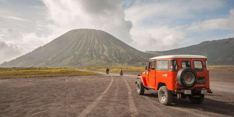 tumpak-sewu-waterfall-and-bromo-sunrise-2d1n-from-surabaya