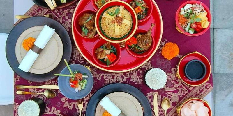 ubud-balinese-royal-dinner-with-tropical-forest-views